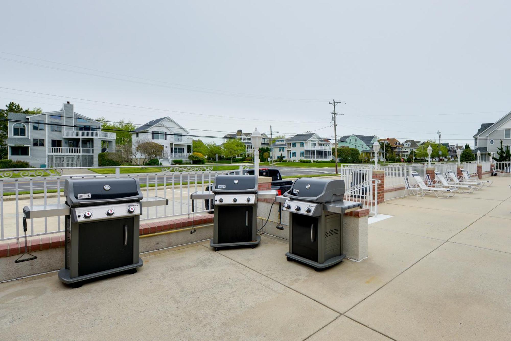 Bright Condo Half-Block To Cape May Beach! Extérieur photo